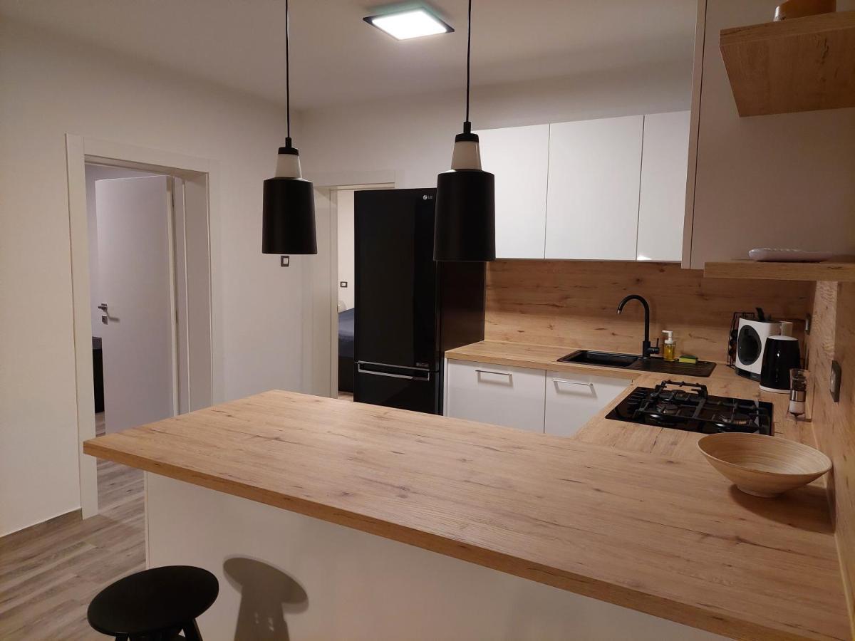Vela Grota Lägenhet Rijeka Exteriör bild